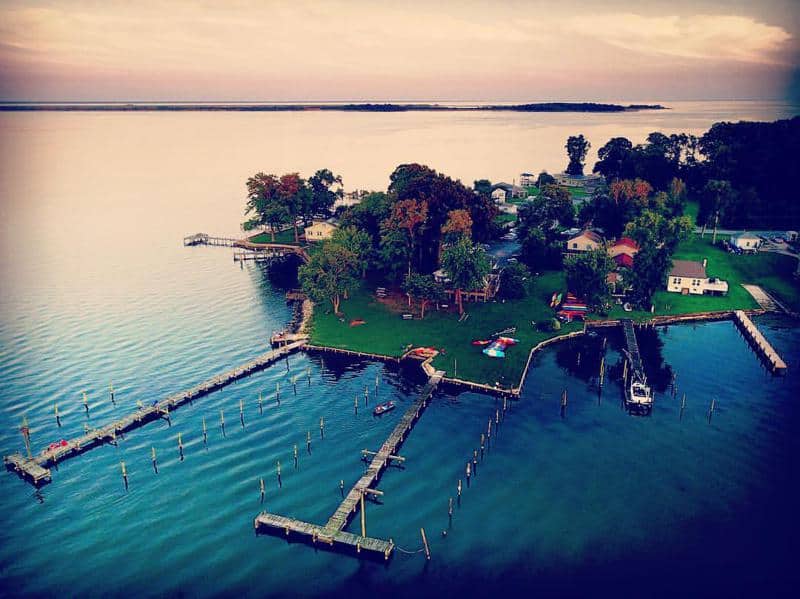 Island View Waterfront Café