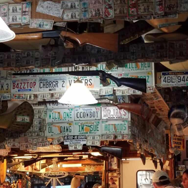 12 Best Seafood Restaurants in Panama City Beach, FL