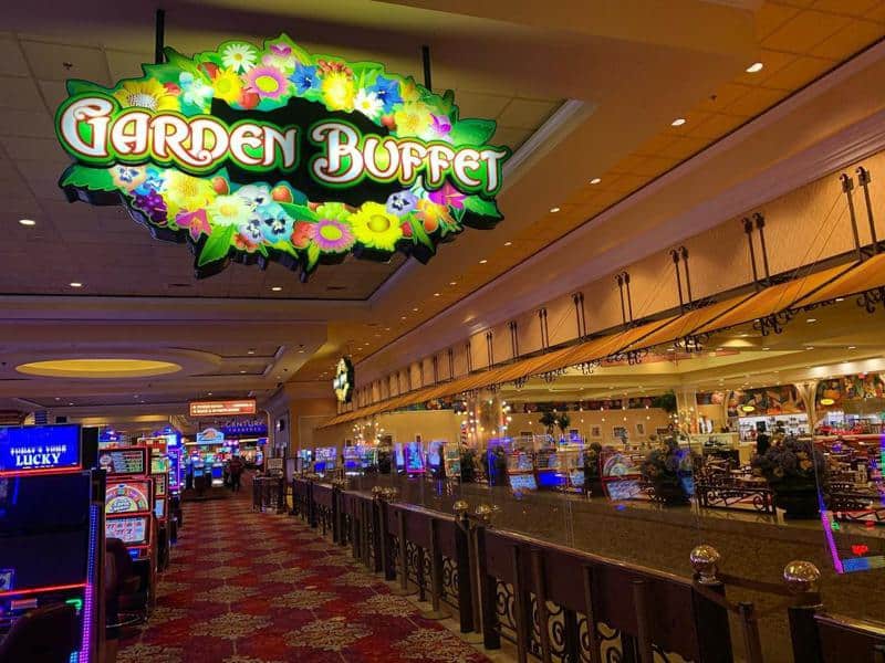 12 Best Buffets in Las Vegas 2023: Hours & Prices