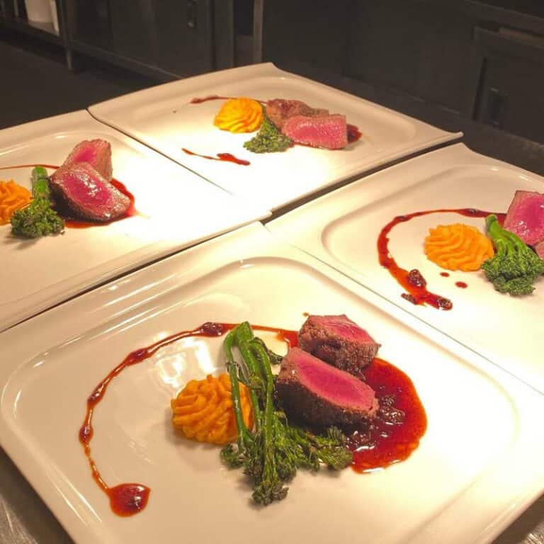 15 Best Romantic Restaurants in Houston, TX 2023