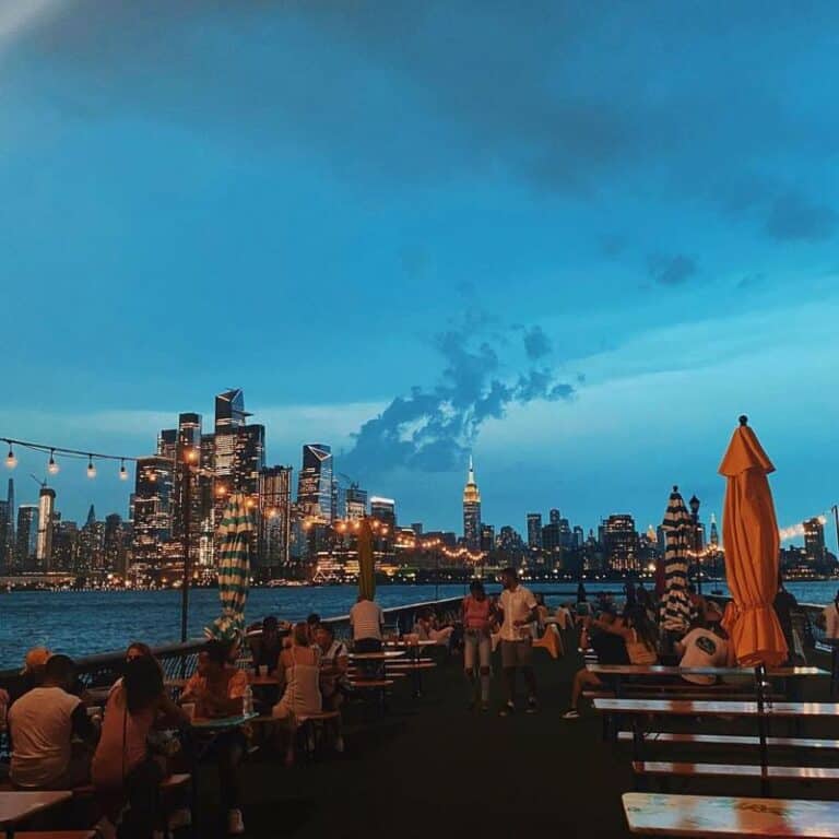 11 Best Bars in Hoboken, NJ (2023 Update)