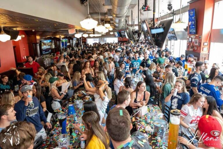 11 Best Bars in Hoboken, NJ (2023 Update)