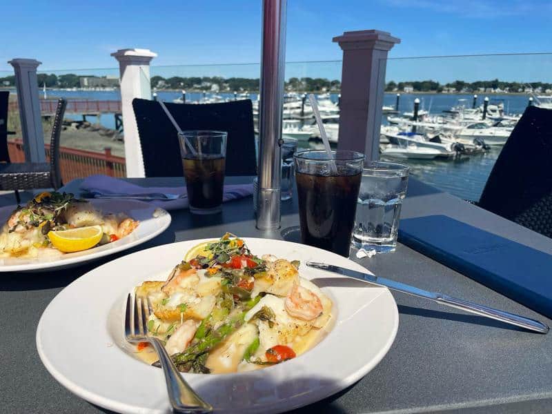 14 Best Waterfront Restaurants in Boston 2023