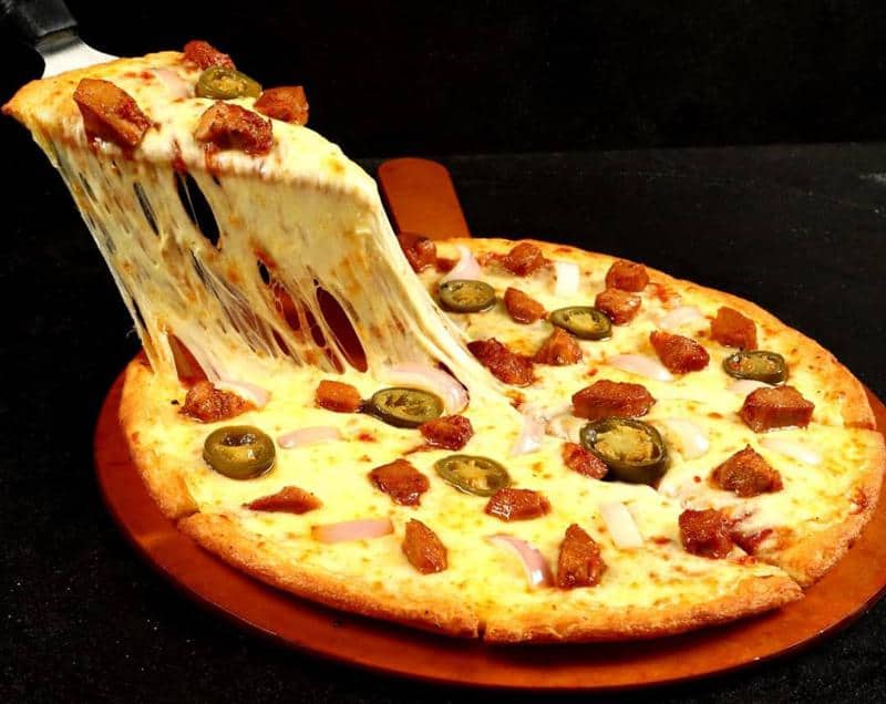 Top 12 Pizza Hut Crust Types (Main & Seasonal)