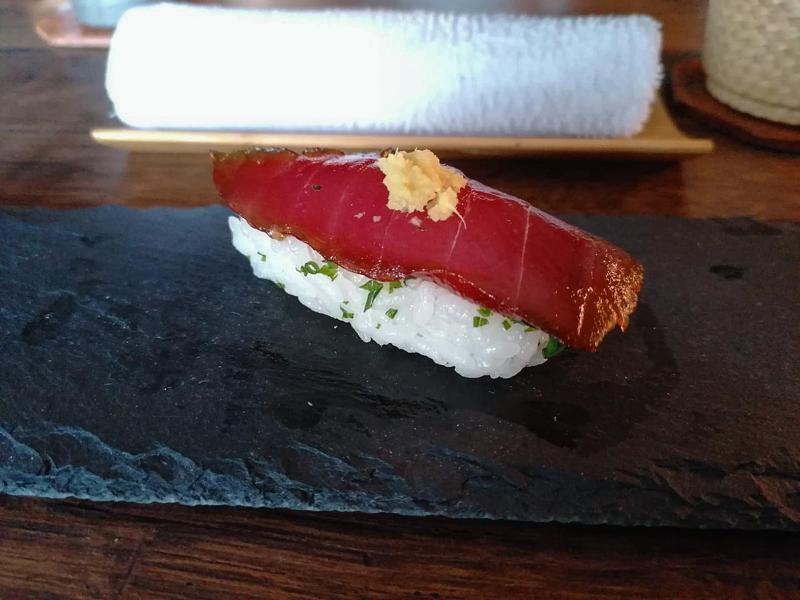 Maguro Nigiri (Raw Tuna)