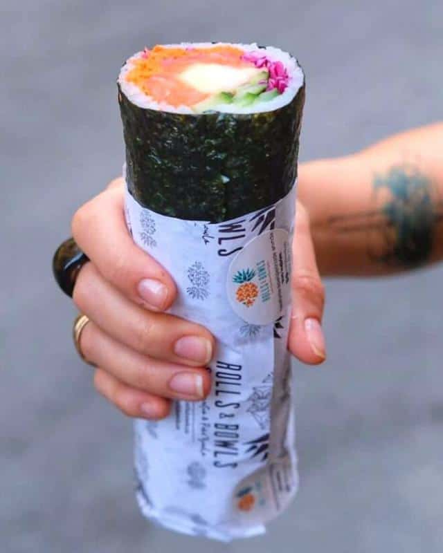 Temaki (Hand-Rolled Sushi) 2