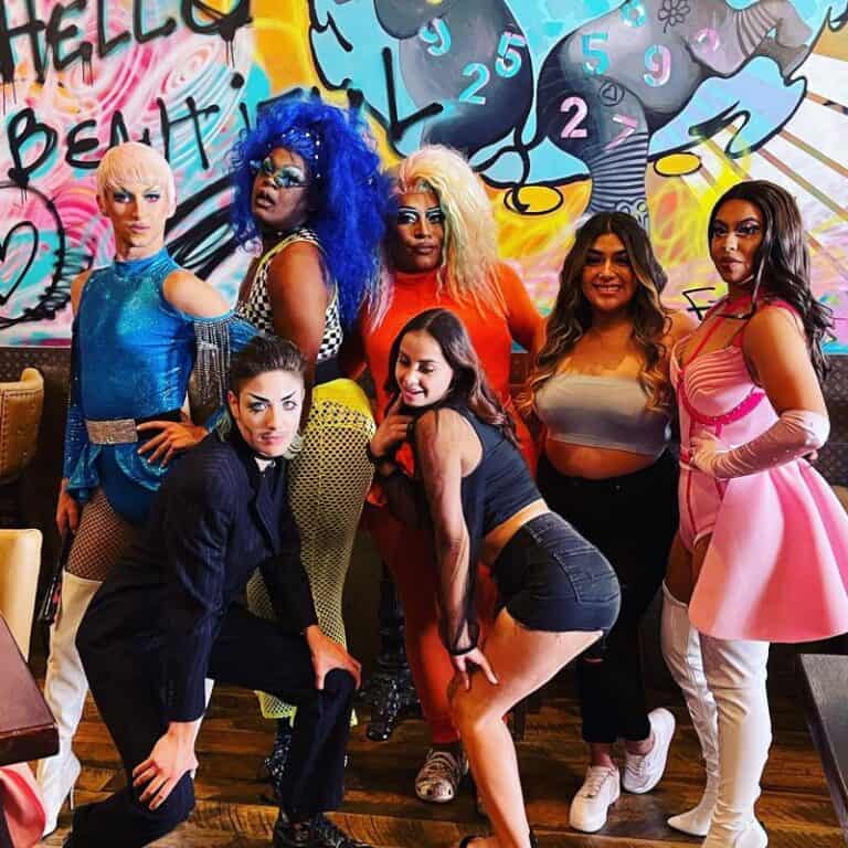 14 Best Drag Brunches in Chicago 2022