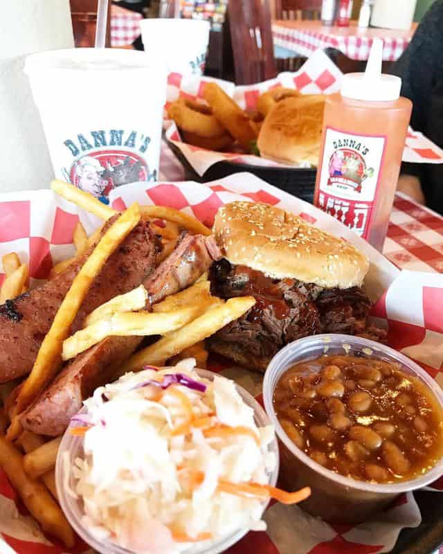 Danna’s BBQ and Burger Shop