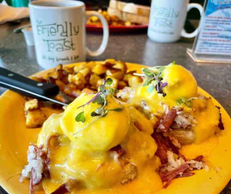 12 Best Restaurants in Burlington, MA 2023 (Best Food)