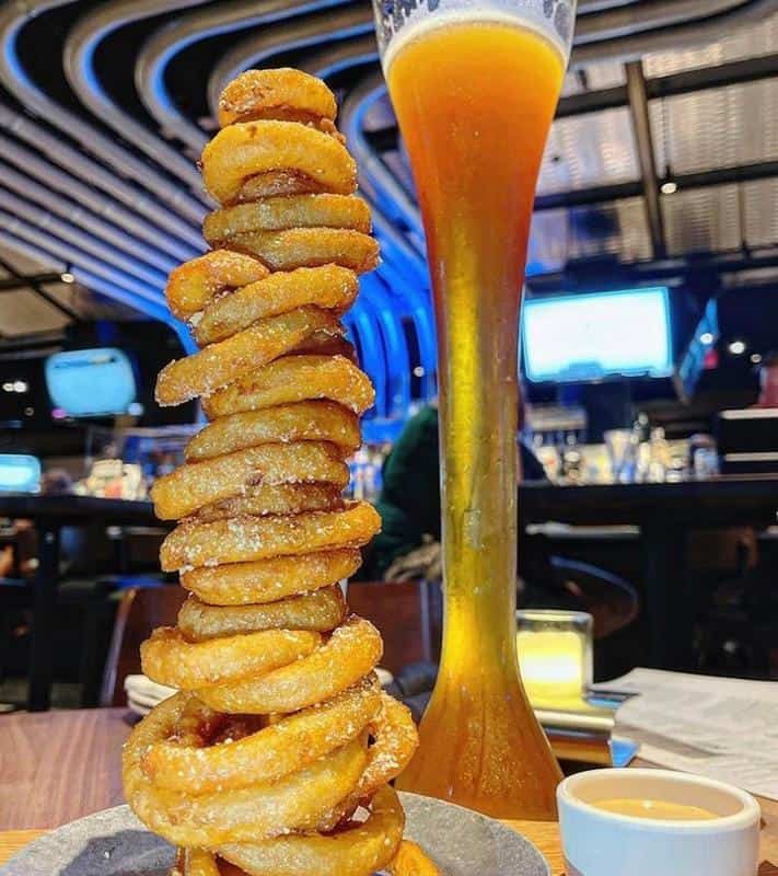 Yard House