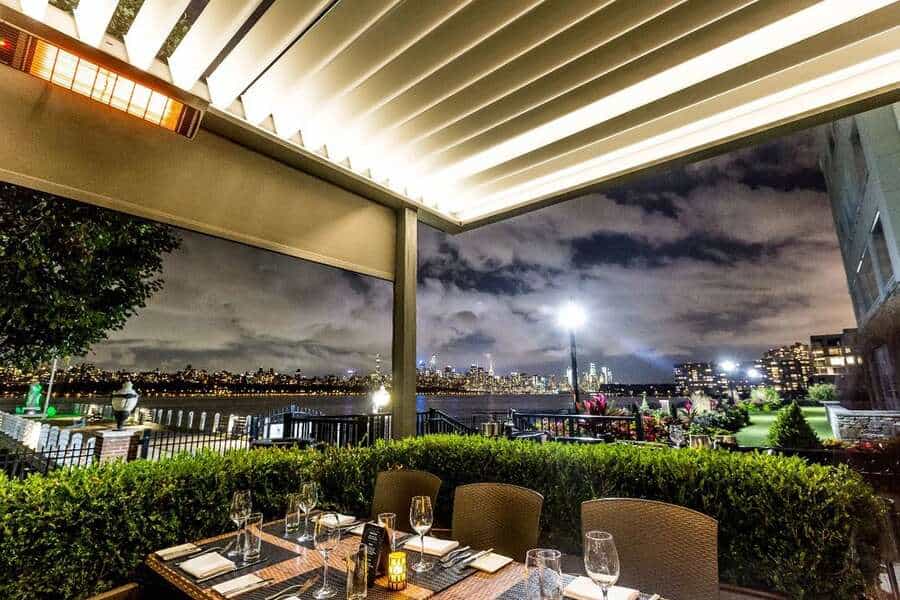 12 Best Restaurants in Edgewater, NJ 2023 (Best Food)